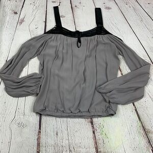 NWT Marciano gray & black off the shoulder blouse medium